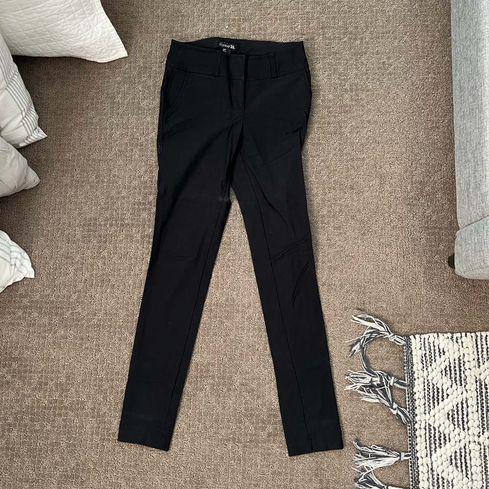 Forever 21 stretch black skinny pants
